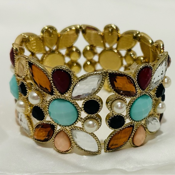 Multicolored Beaded Stretch Bracelet Gold-toned - Picture 1 of 4